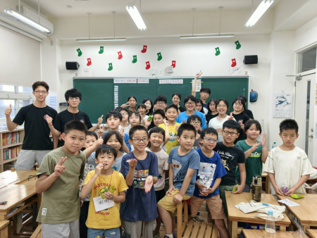 國防醫學院志工團北竿舉辦暑期營隊　陪伴學童多元學習