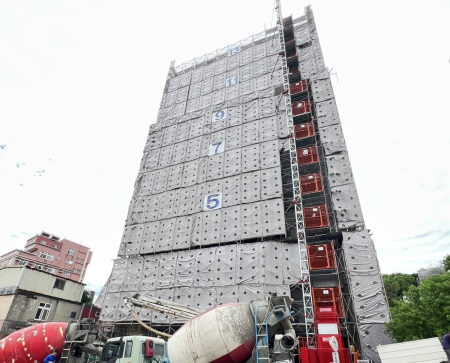 馬祖最高樓「雲台天下」封頂　明年6月完工