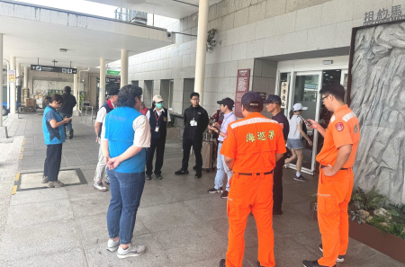 港務處跨機關聯合稽查　強化港區秩序、客船安全