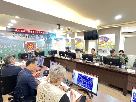 2026城鎮韌性（防空）演習今天下午1時30分登場，請民眾配合演習，違者最高罰15萬元。（圖／文：馮紹夫）