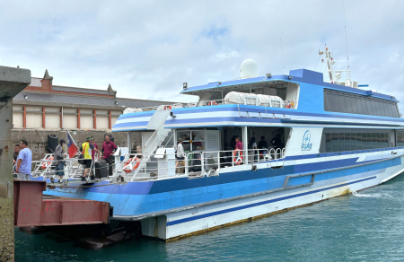 海象驟變船班反覆異動　東引旅客行程一波三折