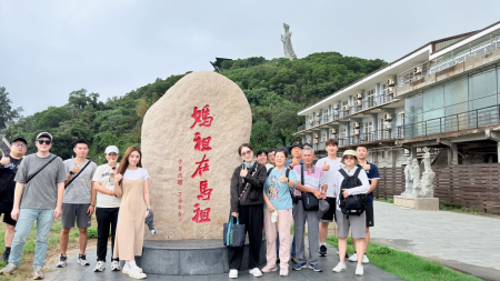 啦啦隊女孩若潼化身旅遊達人　徒步走讀感受馬祖魅力