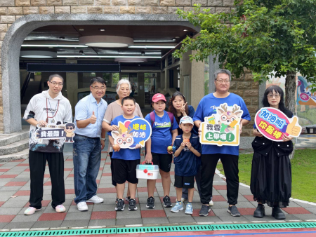 大手牽小手　歡樂開學趣！（圖：馮紹夫、王致潔、鄭禮頤、宋幸儒、蔡夢玲、東引國中小）