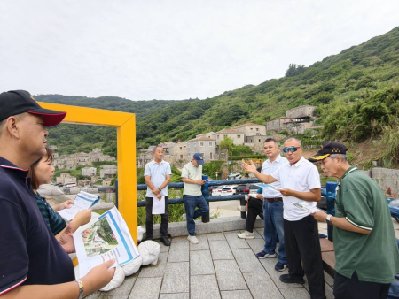 交旅局會同地方民代芹壁停車場現勘