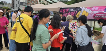 淨化選風　地檢署前進潑水節「反賄選」宣導