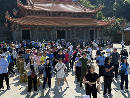 南竿秋季大健行　逾300鄉親走出健康活力