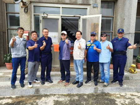 送暖迎中秋　警友會慰勞四鄉五島員警辛勞