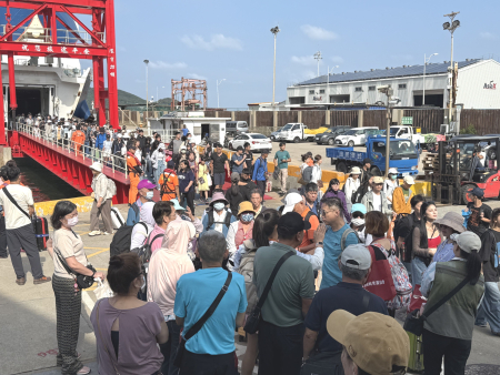 中秋連假旅遊旺　海空載運近2千旅客抵馬　訂房率全國第一