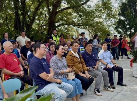 莒光農特產中心開幕　鄉親齊聚祝賀