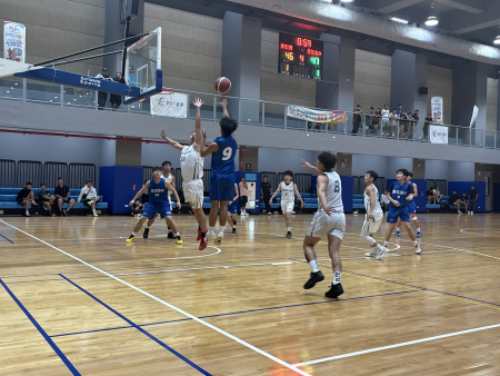 時隔18年　馬中籃球隊縣運勇奪季軍嶄露頭角