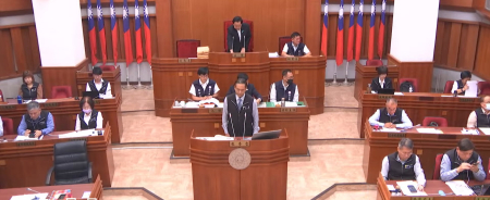 議會定期大會開議　縣長進行施政報告