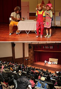 　連江縣衛福局8日舉辦兒童安全宣導劇場，透過生動活潑的戲劇演出，以及與小朋友有獎徵答互動方式，傳遞孩童正確安全觀念。（圖／文：吳嘉榮）