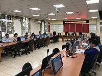 　107年度連江縣環境衛生暨環保業務年終協調會議26日召開，說明前次會議結論辦理情形，綜合討論108年各鄉獎補助分配等事宜。（圖／文：吳嘉榮）