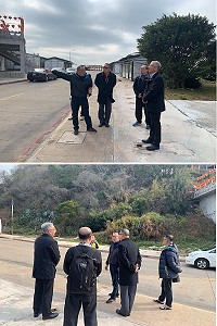 交旅局長林長青、議員曹以標與顧問公司昨日上午前往山隴白馬尊王廟旁現勘停車場預定地,考慮興建立體停車場解決村內停車需求。(圖:連江縣交旅局)