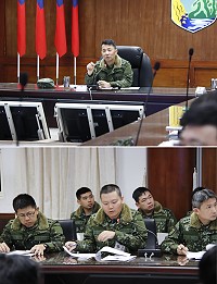 (上圖)副指揮官主持擴大工作會報。(下圖)各業務主管實施工作報告。(圖/文:江耿逸)