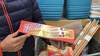 考量尼姑山賽道耗能,承辦單位為跑者準備特殊軟糖可迅速補充能量。(圖/文:陳鵬雄)