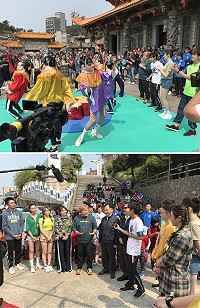 《綜藝大集合》節目27日正式錄影,主持人胡瓜、阿翔、謝忻等藝人們與在地鄉親同樂,現場氣氛熱鬧滾滾。(圖/文:吳嘉榮)