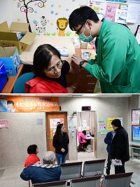 長者限定福利!65歲縣民免費接種新型肺炎鏈球菌疫苗1日起開跑,縣立醫院首次開診吸引10多位長者陸續前往接種;連江縣衛生福利局表示,優先邀請今年剛滿65歲的年長鄉親接種,而去年已經接種過的年長鄉親今年不用再接種,敬請年長鄉親特別注意。(圖/文:曹重偉)