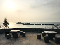 莒光鄉公所興建觀景平台,讓世界奇景方塊海更清晰美麗。(圖/文:宋幸儒)
