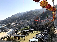 　年假結束，芹壁民宿業者返回整備工作，準備迎接未來至少半年旅遊旺季。（圖／文：陳鵬雄）