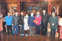 元宵佳節,各村廟宇香火鼎盛,縣長劉增應夫婦、立委陳雪生、副縣長王忠銘、秘書長張龍德、鄉長陳振國等一行,前往南竿各廟宇上香祈福。(圖/文:曹重偉)