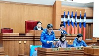 議會26日召開第7屆第10次程序委員會討論通過第7屆第7次臨時會議程。(圖:連江縣議會)