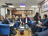 立委陳雪生、縣府祕書長張龍德、議長張永江共同邀請國家通訊傳播委員會(NCC)主委陳耀祥、中華電信董事長謝繼茂3日召開亮島基地台設置、南竿-莒光海底電纜修復協商會議。(圖:陳雪生國會辦公室)