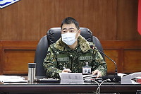 　副指揮官主持擴大戰敵情會報，針對戰備整備任務實施重點提示。（圖／文：陳佩湘）