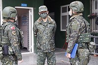 指揮官提醒單位應妥善規劃士官兵專長訓練,以提升部隊作戰效能。(圖/文:胡少瑋)