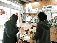 衛福局執行3月份豬肉及畜肉食品抽驗查核,共計抽驗18件肉品,結果均與規定相符。(圖:連江縣衛福局)