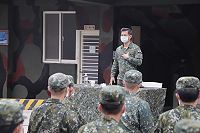 指揮官主持常備兵役軍事訓練127梯精神講話。（圖／文：賴閩蝶）