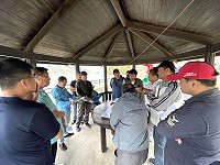 　工務處邀集各界現勘討論塘后道路（橋梁）工程各項管制措施。（圖／文：陳鵬雄）