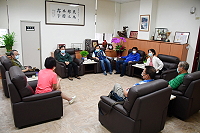 　連江縣議會因應疫情升高，宣布第7屆第5次定期大會順延，邀請縣長劉增應針對案1563確診者馬祖遊應變處理過程做說明。（圖／文：曹重偉）