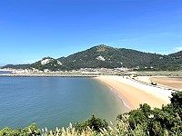 海天一色 　夏日風情　（圖與文：陳鵬雄）