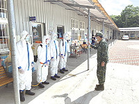政戰處長林中校於任務執行前對編人員實施勤前教育,並進行安全宣導命令指導。(圖/文:劉興達)