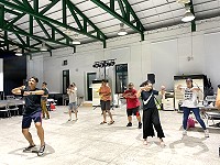 文化處及台北愛樂即起招募馬祖居民演員30人,歡迎喜愛戲劇演出的您一起來參與馬祖心情記事第五部曲《重返前線1979》的演出。(圖:縣府文化處)