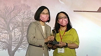 　一年一度的師鐸獎表揚大會27日於台北陽明山中山樓舉行，連江縣仁愛國小主任陳麗珠榮獲教育界最高榮譽獎項。（圖：教育部）