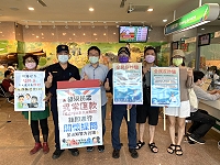 　南竿鄉近日一名女子遭詐騙200多萬，南竿警察所前進金融機構宣導。（圖：南竿警察所）