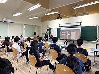 　衛生福利部會同台北大學、東吳大學、連江縣衛福局，15日下午於馬祖高中舉辦連江縣社會工作人力培育獎勵計畫公費生招生說明會。（圖／文：馮紹夫）