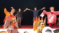 　《海島來相見》第二波結合媽祖昇天祭粉墨登場，帶來馬祖陣頭文化協會VS馬戲之門，電音孩仔演出搭配馬戲矯健身手更有看頭。（圖／文：曹重偉）