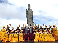 陳副指揮官和現場陪祭人員一同合影留念。(圖/文:莊媛婷)