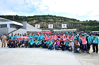 北竿鄉長者鄉親到東引參訪,受到東引軍民熱烈歡迎。(圖/文:陳其敏)