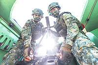 我從軍　我驕傲-穿軍服讚