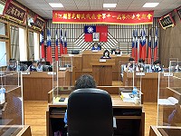 莒光鄉民代表會第11屆第6次定期大會開議,鄉長謝春欗率各課室主管作施政報告。(圖/文:宋幸儒)