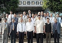 　澎湖縣鄉土教育觀摩研習團隊昨日在澎湖縣長賴峰偉的帶領下，來馬進行為期三天的鄉土教學研習。（圖／文：張登傑）