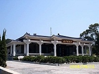 南竿殯儀館已於今年四月落成啟用,該處環境典雅清幽,縣府也藉此提倡正確殯葬觀念,不要影響交通。(圖:連江縣政府民政局提供)