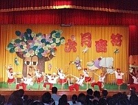 　邁入第九年！中正國中小音樂饗宴「六月音符」活力登場，依舊吸引爆滿鄉親熱烈捧場。（圖／文：曹重偉）