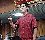 縣議員劉榮華進行質詢。(圖/文:曹重偉)