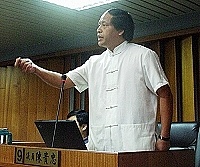 　議員陳貴忠進行質詢。（圖／文：曹重偉）