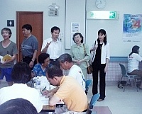 衛生局整合式健康篩檢活動移師南竿,衛生署國民健康局長林秀娟在局長劉增應陪同下前往關心篩檢工作狀況。(圖/文:曹重偉)